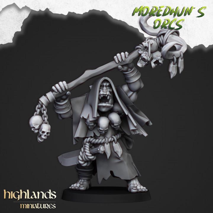 Orc & Goblin - Shamans - Moredhun's Orc - Highlands Miniature