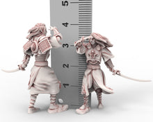 Load image into Gallery viewer, Hight Elves - 28mm Highborne elves lancers, Fantasy elves, Insular Kingdom usable for 9th Age, Fantasy Battle, Oldhammer, King of war, D&amp;D
