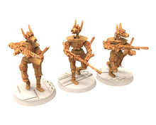 Load image into Gallery viewer, Wound Trackers, Cinan - Anubis - Peret - Tybi : Line, Battle Drone, space robot guardians of the Necropolis, modular posable miniatures
