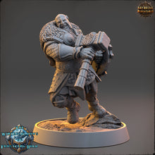 Load image into Gallery viewer, Vikings - Thormund Warfury - The Wintershadows of Frostfang Hold, daybreak miniatures, for Wargames, Pathfinder, Dungeons &amp; Dragons
