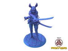 Load image into Gallery viewer, The Elves From The Highlands - Bust - Pyromancer, protectors of their home, Flesh of Gods, for Wargames, Dungeons &amp; Dragons TTRPG
