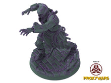 Load image into Gallery viewer, The Underground Experiment - Monster - Biter Pose 02, unleash horrors, Flesh of Gods, for Wargames, Dungeons &amp; Dragons TTRPG
