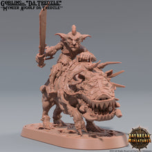 Load image into Gallery viewer, Goblins da Tredzle - Effa da Tredzle, quest for glory, DayBreak Miniatures, for Wargames, Dungeons &amp; Dragons TTRPG
