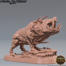 Load image into Gallery viewer, Goblins da Tredzle - Roop da Tredzle, quest for glory, DayBreak Miniatures, for Wargames, Dungeons &amp; Dragons TTRPG
