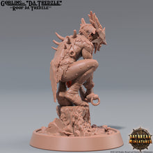 Load image into Gallery viewer, Goblins da Tredzle - Roop da Tredzle, quest for glory, DayBreak Miniatures, for Wargames, Dungeons &amp; Dragons TTRPG
