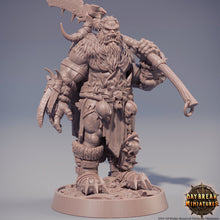 Load image into Gallery viewer, Mercenaries of the Void - Jugger Hochmann, quest for glory, DayBreak Miniatures, for Wargames, Dungeons &amp; Dragons TTRPG
