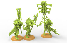 Charger l&#39;image dans la galerie, Lost temple - Guardians of the temple Saurian lizardmen from the East usable for Oldhammer, battle, king of wars, 9th age
