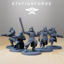 Charger l&#39;image dans la galerie, Grimguard - trench runners, mechanized infantry, post apocalyptic empire, usable for tabletop wargame.
