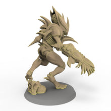 Charger l&#39;image dans la galerie, Fukai - The Devourers, Warrior Ranged, Fantasy Cult Miniatures
