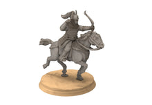 Charger l&#39;image dans la galerie, Kandahar - Varangian Horsemen Bows and Axes, fell dark lord human, Kandahar, Khwarezm, oriental, Rhur, miniature for wargame D&amp;D, Lotr...
