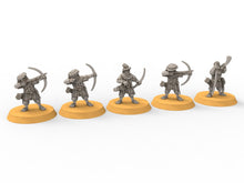 Load image into Gallery viewer, Halfmen - Gnome Halfling with bows, Middle rings miniatures , for Lotr, Medbury miniatures
