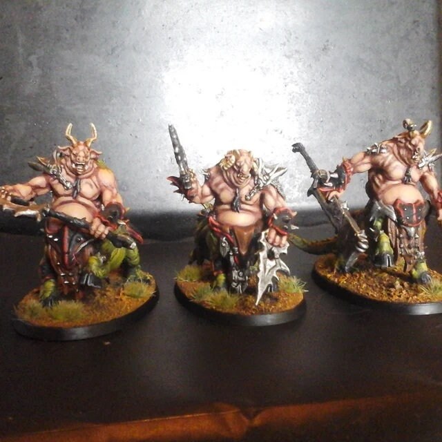 Beastmen - Destroyers Centigon Squad Beastmen warriors of Chaos