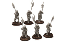 Load image into Gallery viewer, Orcs horde - Orc Armoured Scouts with halberd, Orc warriors warband, Middle rings miniatures for wargame D&amp;D, Lotr... Medbury miniatures
