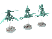 Load image into Gallery viewer, Dark city - x6 Arena Cult Speed Freaks Hoverboard Riders warriors Dark elves raiders eldar drow, Modular convertible 3D printed miniatures
