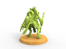 Charger l&#39;image dans la galerie, Lost temple - Stellar Lord Sword Saurian Hero lizardmen from the East usable for Oldhammer, battle, king of wars, 9th age
