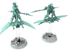 Load image into Gallery viewer, Dark city - x6 Arena Cult Speed Freaks Hoverboard Riders warriors Dark elves raiders eldar drow, Modular convertible 3D printed miniatures
