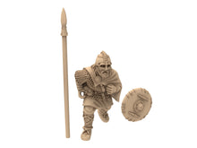 Load image into Gallery viewer, Vendel Era - Spearmen, Warriors Warband, Germanic Tribe, 7 century, miniatures 28mm, Infantry for wargame Historical... Medbury miniature
