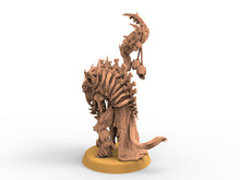 Load image into Gallery viewer, Beastmen - Bestial Prophet of Chaos from the East
