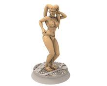 Charger l&#39;image dans la galerie, Neutral - Twiik Dancer E - Foe Figures
