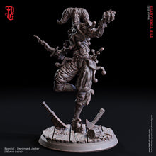 Charger l&#39;image dans la galerie, Creatures - Deranged Jester, Time Abyss, for Wargames, Pathfinder, Dungeons &amp; Dragons and other TTRPG.
