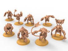 Load image into Gallery viewer, Beastmen - Horned Brutes with Shields Beastmen warriors of Chaos
