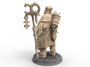 Humans - Norlen, The Astrologer Sorcerer/Wizard, for Wargames, Pathfinder, Dungeons & Dragons and other TTRPG.