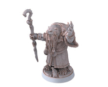 Charger l&#39;image dans la galerie, Bears warriors - Evener Smoke, The Wardens of Fury Peaks, daybreak miniatures, for Wargames, Pathfinder, Dungeons &amp; Dragons TTRPG
