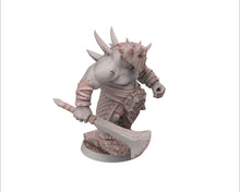 Charger l&#39;image dans la galerie, Ogre - Namaar Firefrency, Followers of the Moon Gulper, daybreak miniatures, for Wargames, Pathfinder, Dungeons &amp; Dragons TTRPG
