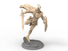 Charger l&#39;image dans la galerie, Humans - Aimer, Human Knight for Wargames, Pathfinder, Dungeons &amp; Dragons and other TTRPG.

