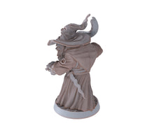 Charger l&#39;image dans la galerie, Bears warriors - Kardarion Blizz, The Wardens of Fury Peaks, daybreak miniatures, for Wargames, Pathfinder, Dungeons &amp; Dragons TTRPG
