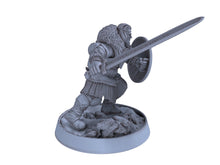 Charger l&#39;image dans la galerie, Vikings - Garleif Ravenwing - Northmen of the Howling Glacier, daybreak miniatures, for Wargames, Pathfinder, Dungeons &amp; Dragons
