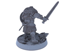 Charger l&#39;image dans la galerie, Vikings - Garleif Ravenwing - Northmen of the Howling Glacier, daybreak miniatures, for Wargames, Pathfinder, Dungeons &amp; Dragons
