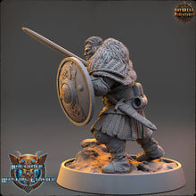 Charger l&#39;image dans la galerie, Vikings - Garleif Ravenwing - Northmen of the Howling Glacier, daybreak miniatures, for Wargames, Pathfinder, Dungeons &amp; Dragons
