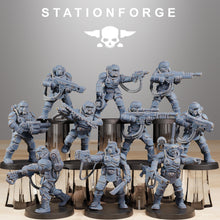 Load image into Gallery viewer, National Guard - Vaskar Commandos, mechanized infantry, post apocalyptic empire, usable for tabletop wargame.
