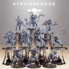Charger l&#39;image dans la galerie, National Guard, GrimCorp Bounty Hunters, assassin, mechanized infantry, post apocalyptic empire, usable for tabletop wargame.
