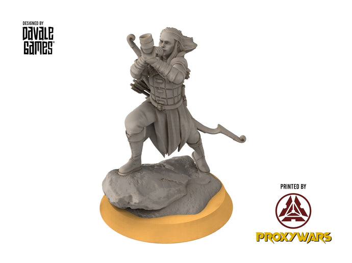 Darkwood - Forest Warrior with Horn, Middle rings miniatures pour wargame D&D, SDA...